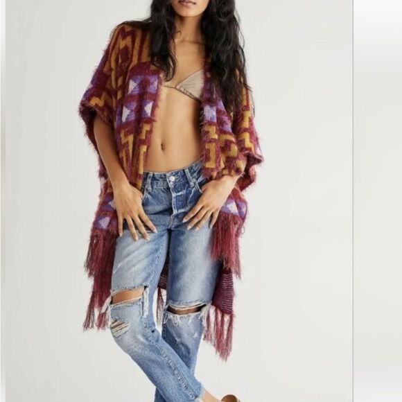 New Free People Diamondback Sweater Soft Knit
Kimono Fringed one size - Picture 3 of 6